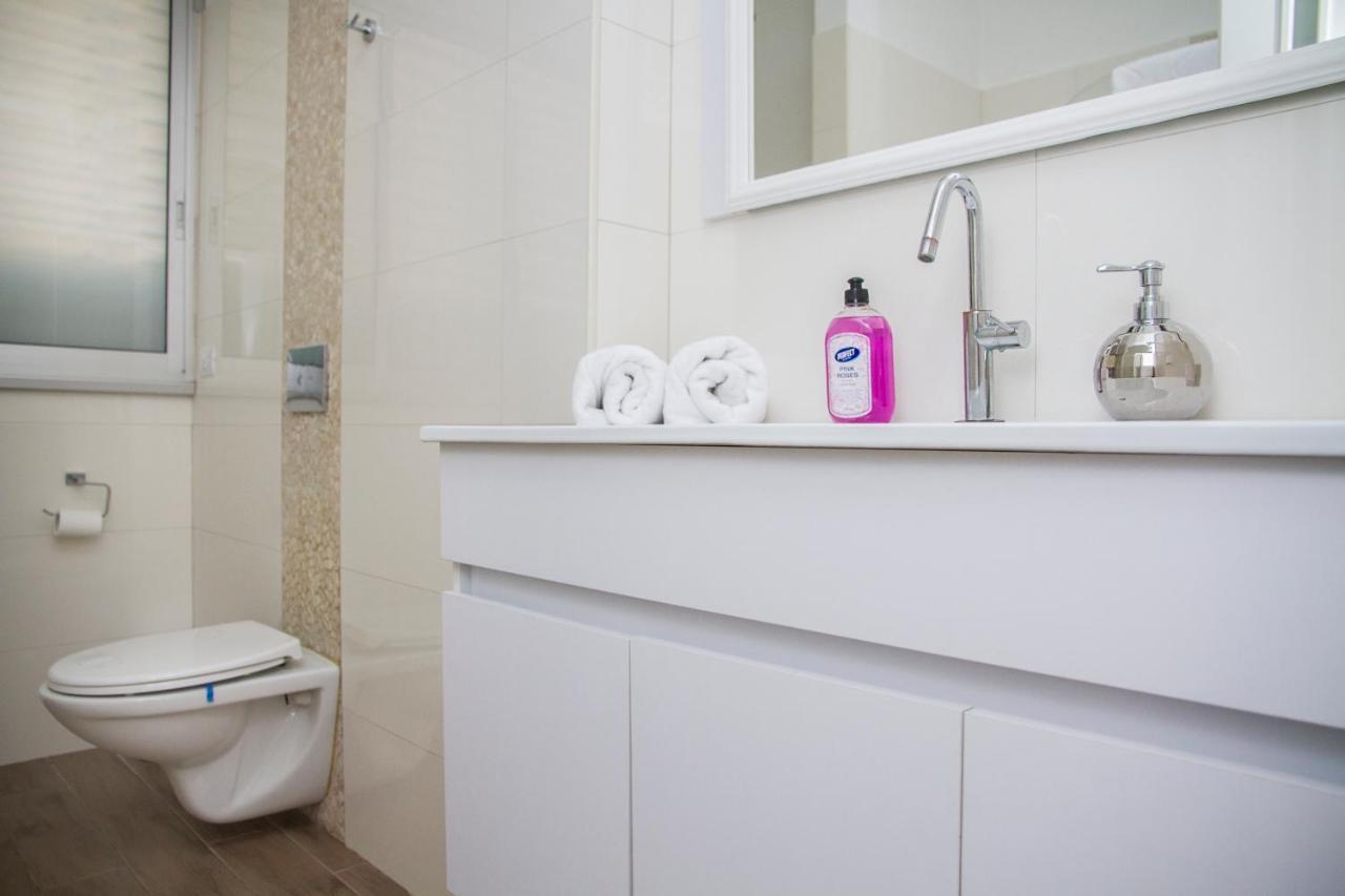 Apartments4You Etsel Bat Yam Exterior foto